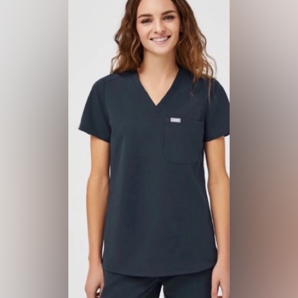 Dark Harbor Figs Top